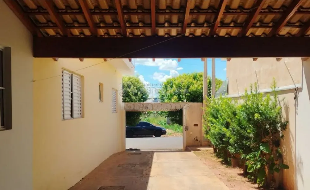 Casa, 2 quartos, 136 m² - Foto 1