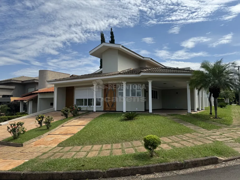 Casa de Condomínio para alugar com 4 quartos, 352m² - Foto 1