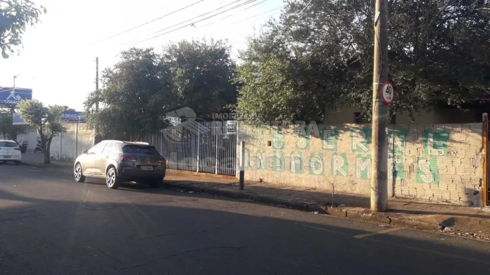 Loteamento e Condomínio, 1618 m² - Foto 3