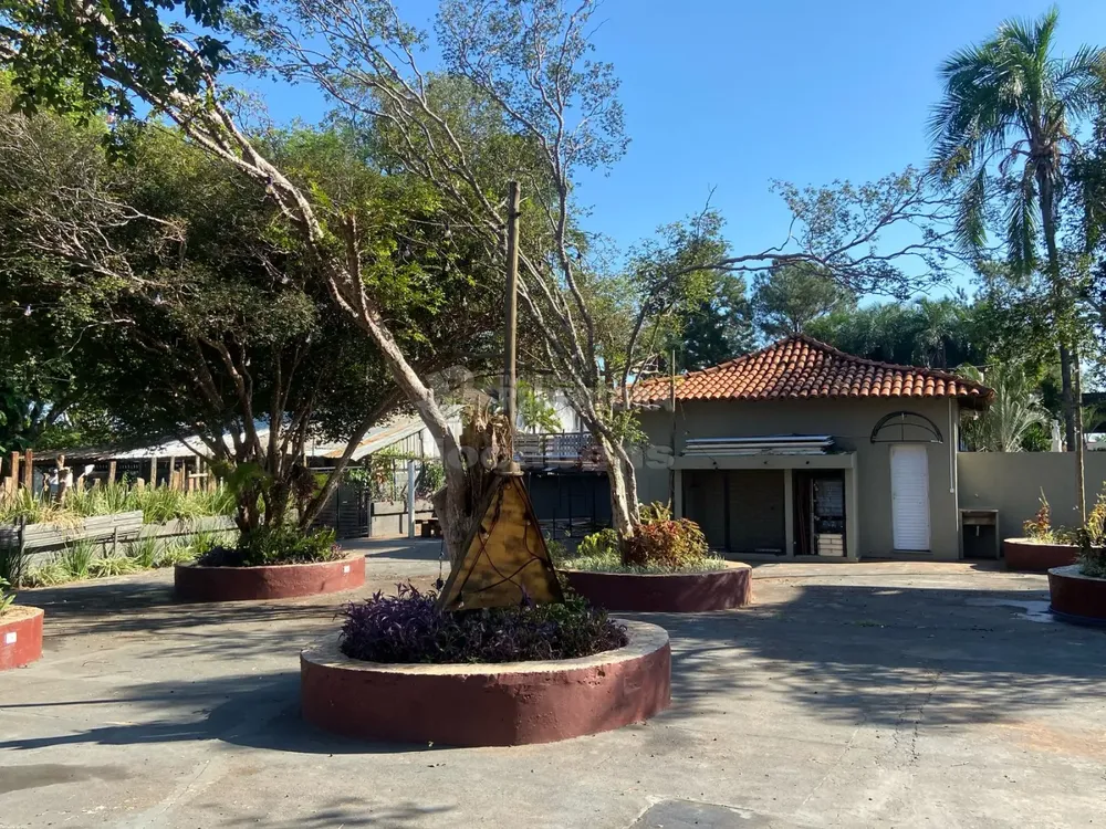 Prédio Inteiro, 1600 m² - Foto 1