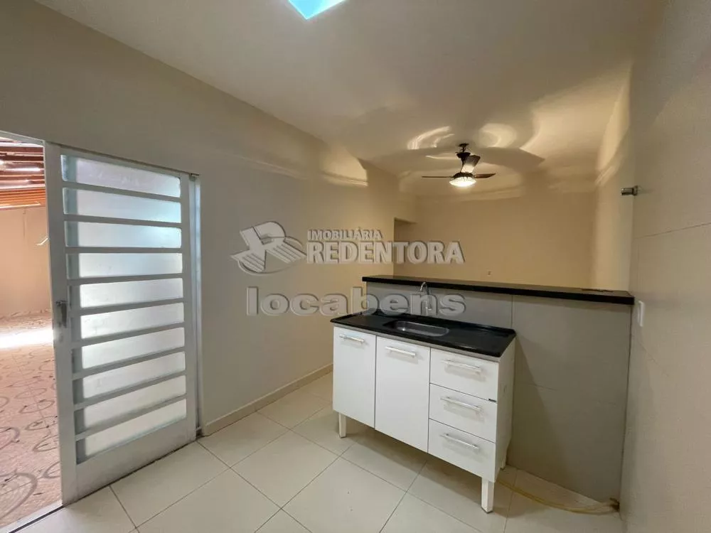 Casa à venda com 5 quartos, 120m² - Foto 3