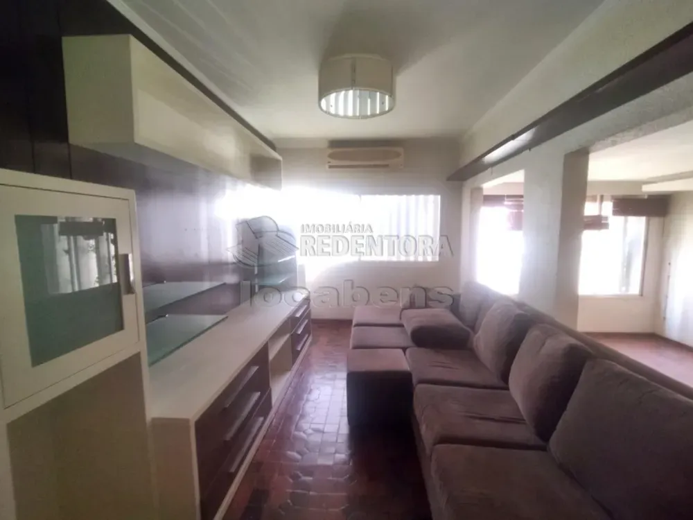Apartamento, 3 quartos, 220 m² - Foto 2