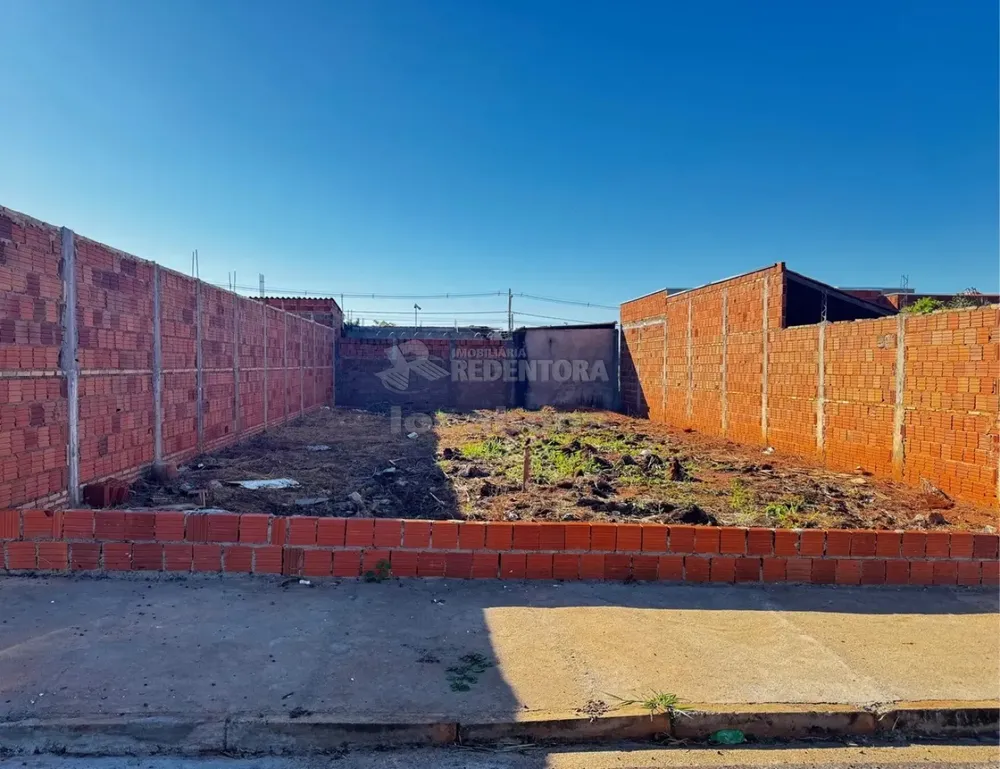 Terreno, 200 m² - Foto 1