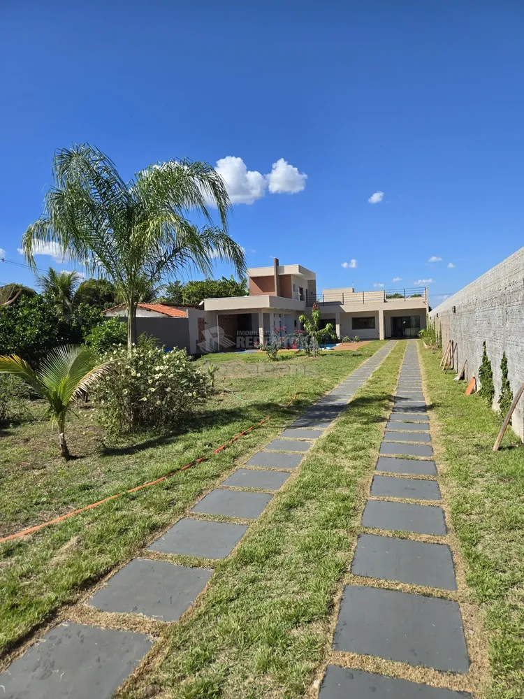Chácara, 3 quartos, 1091 m² - Foto 3