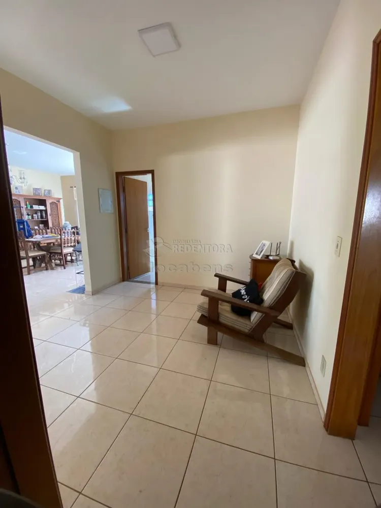 Casa, 3 quartos, 247 m² - Foto 3