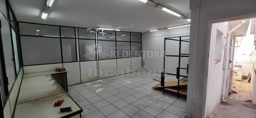 Depósito-Galpão-Armazém à venda com 1 quarto, 608m² - Foto 1