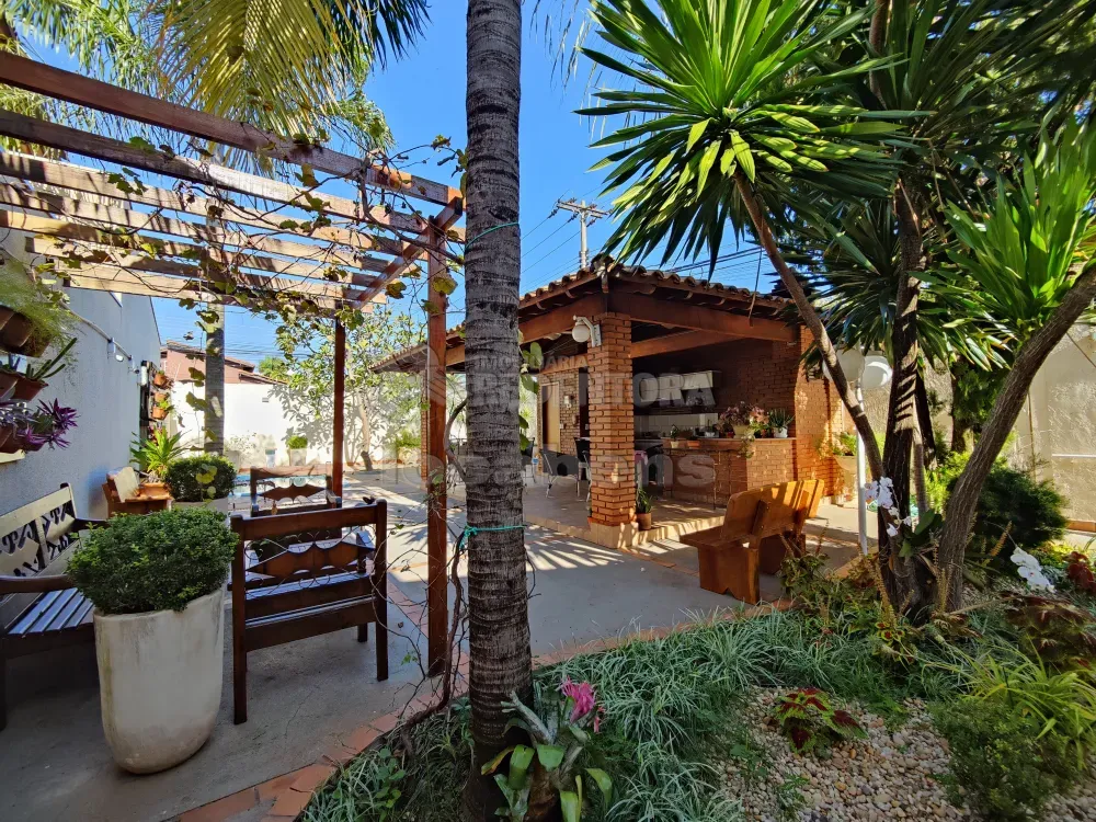 Casa, 4 quartos, 300 m² - Foto 2