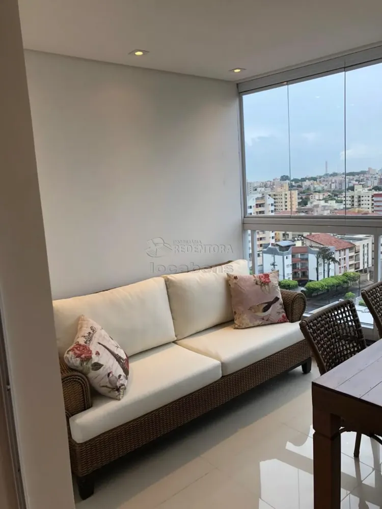 Apartamento, 3 quartos, 131 m² - Foto 3