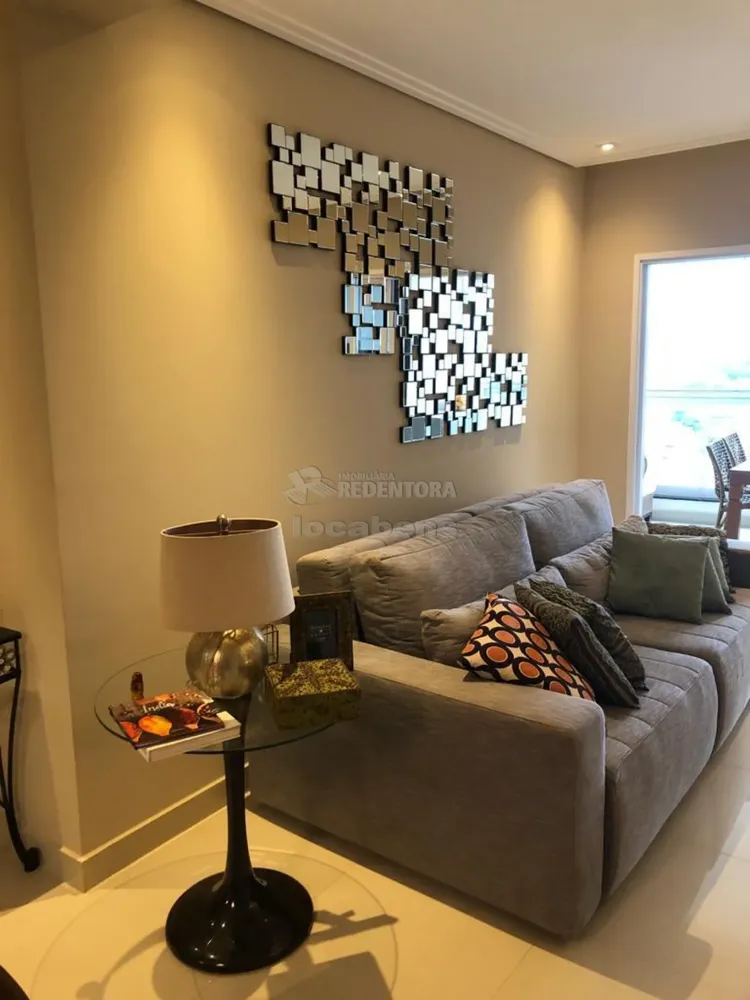 Apartamento, 3 quartos, 131 m² - Foto 2