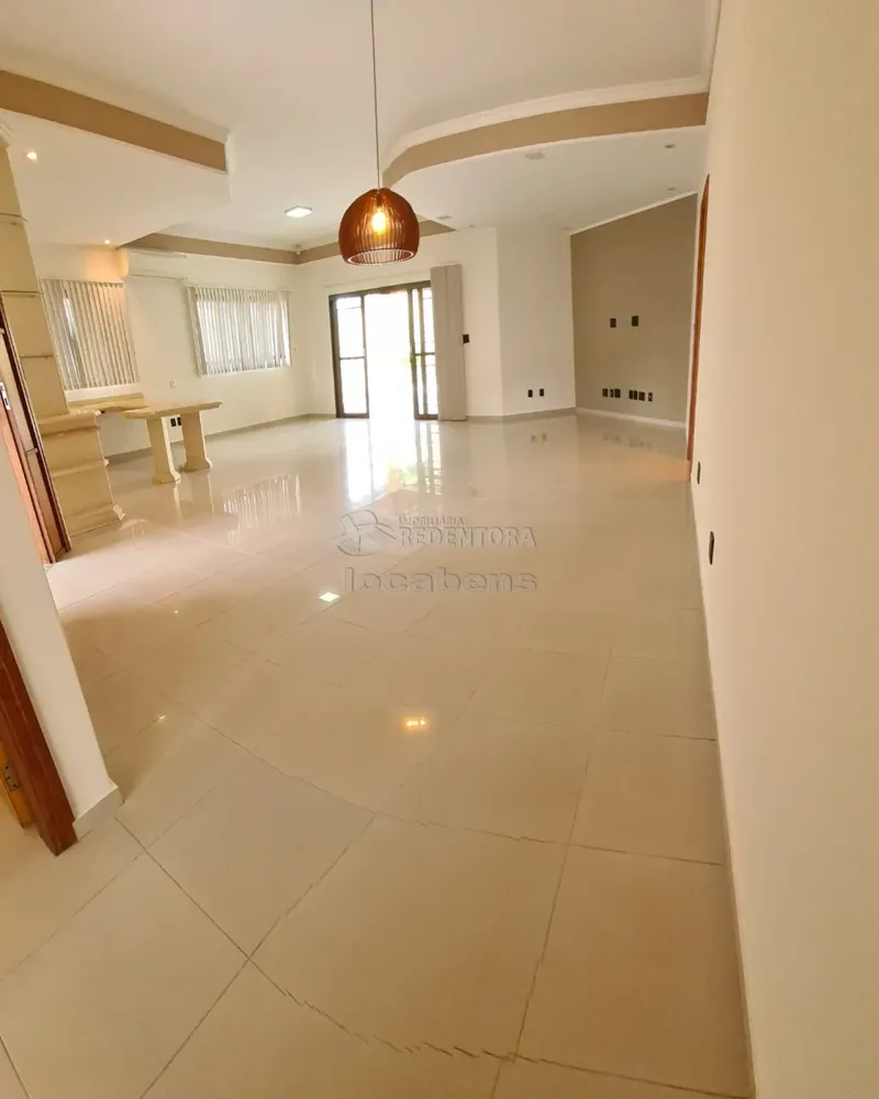 Casa, 3 quartos, 250 m² - Foto 2