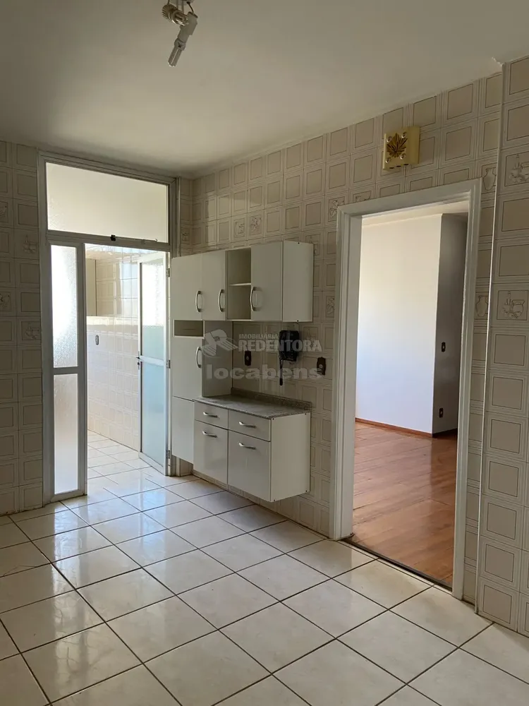 Apartamento, 3 quartos, 124 m² - Foto 2
