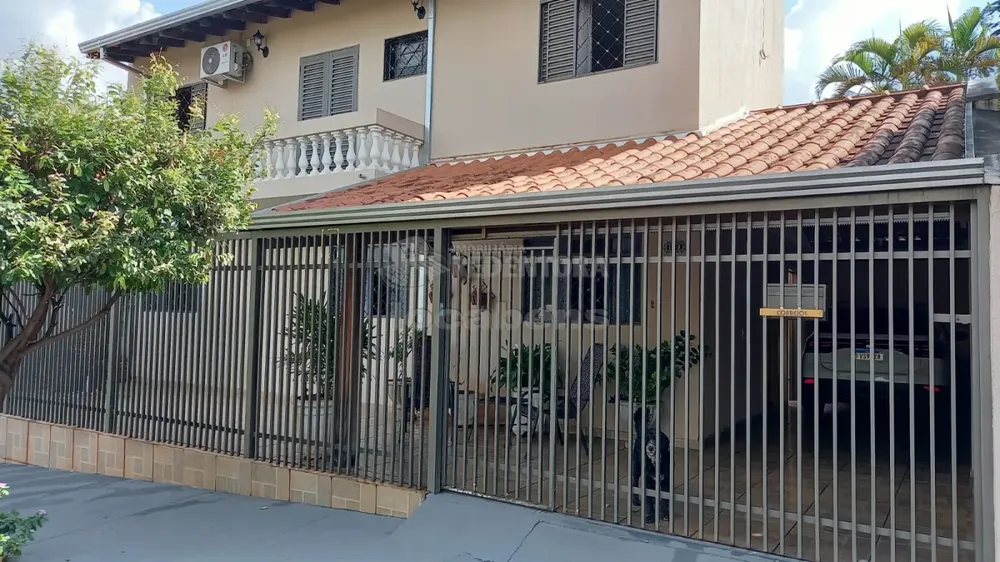 Sobrado, 3 quartos, 130 m² - Foto 1