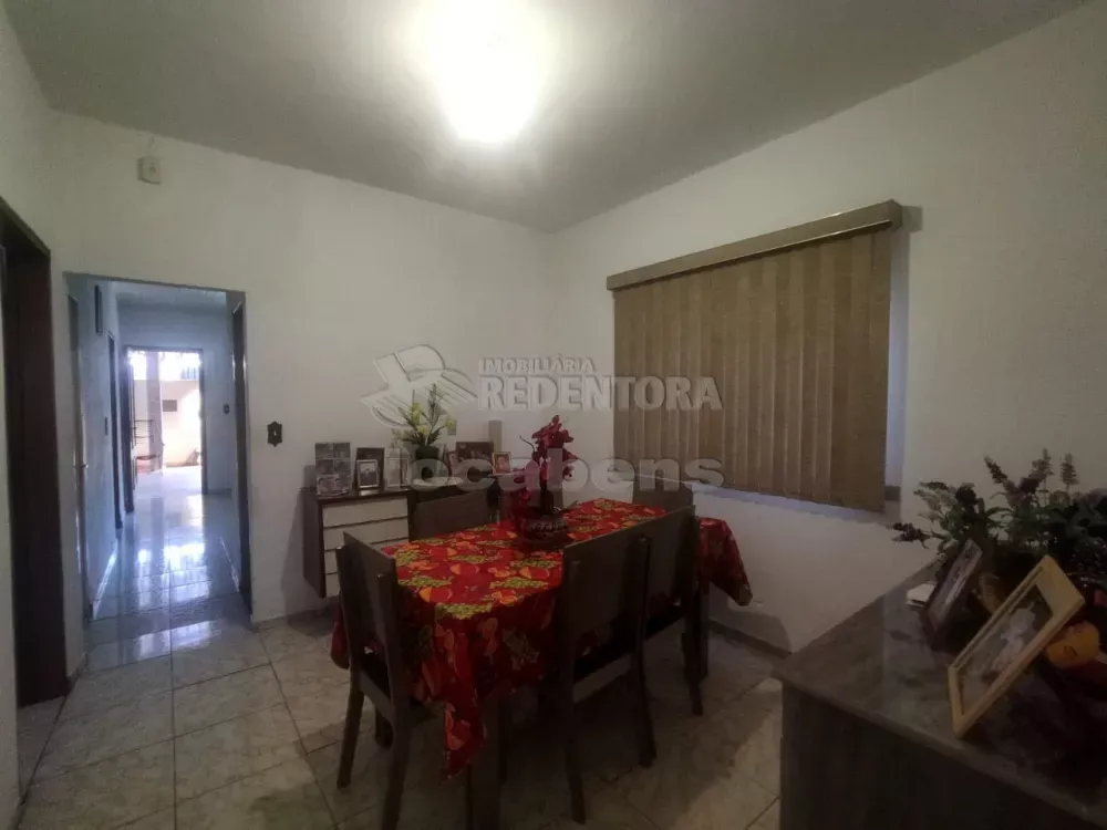 Casa à venda com 3 quartos, 164m² - Foto 4