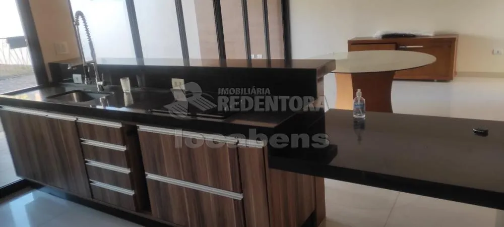 Casa, 3 quartos, 200 m² - Foto 4