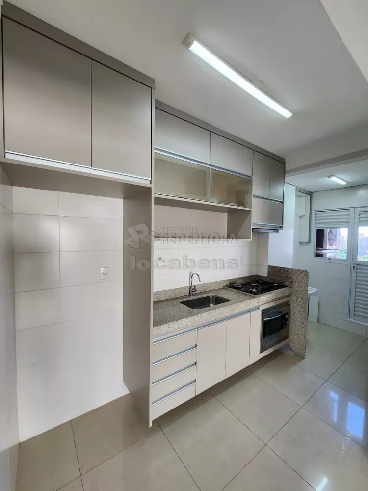 Apartamento para alugar com 3 quartos, 78m² - Foto 3
