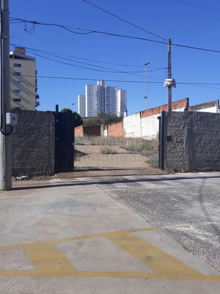 Loteamento e Condomínio, 890 m² - Foto 1