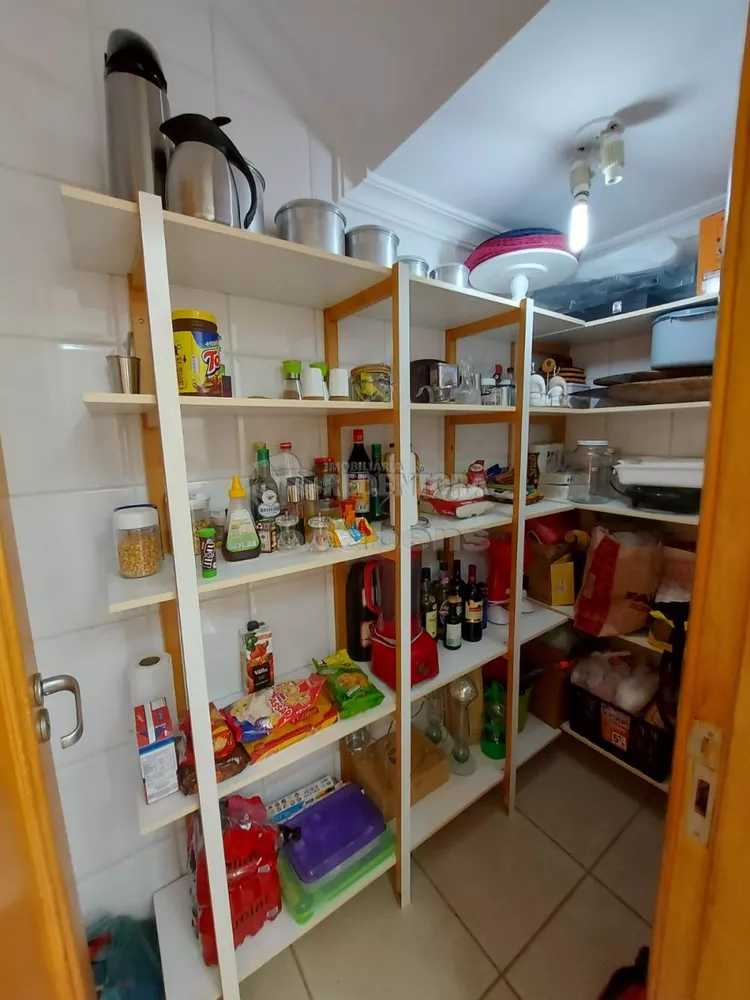 Casa de Condomínio para alugar com 3 quartos, 306m² - Foto 6