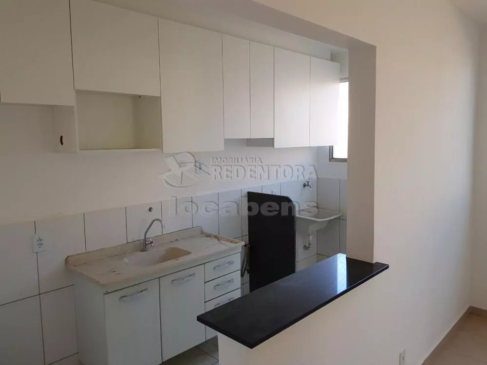 Apartamento à venda com 2 quartos, 48m² - Foto 2