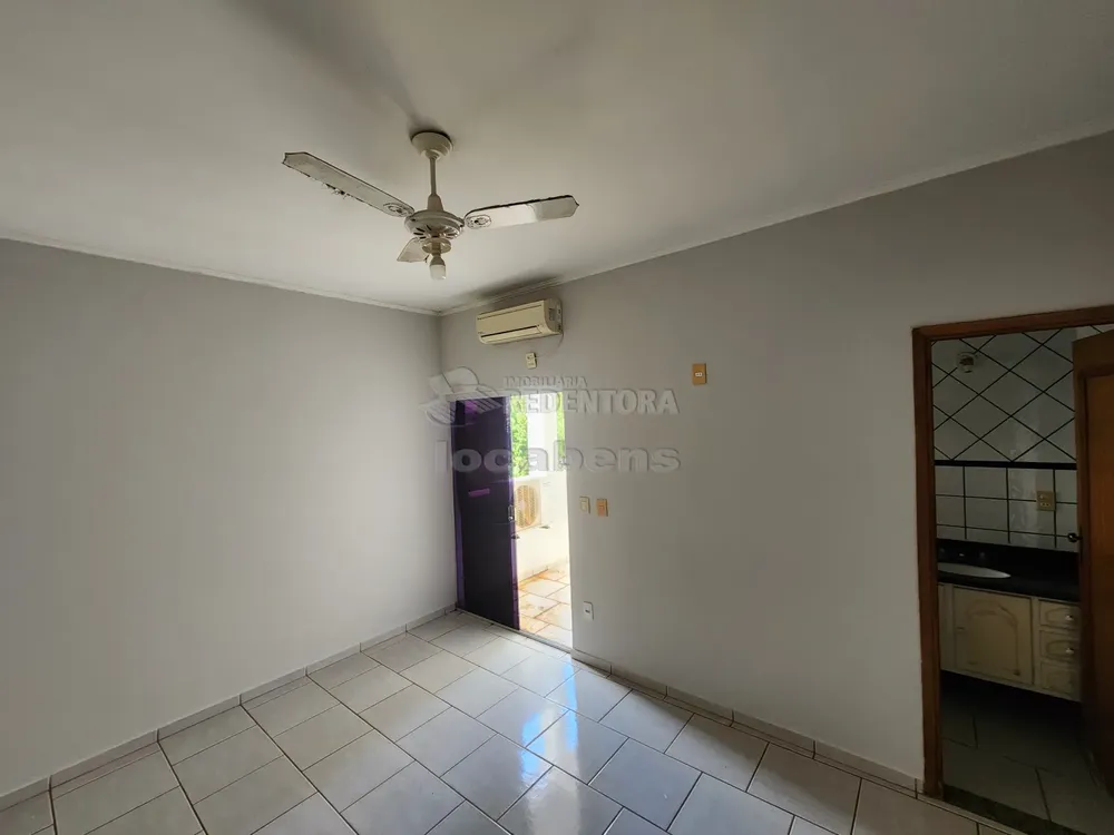 Sobrado, 3 quartos, 242 m² - Foto 3