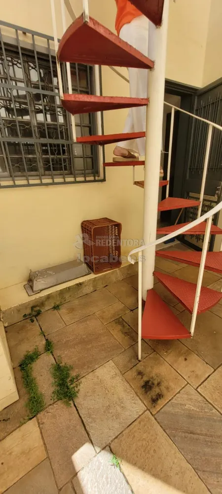 Casa, 6 quartos, 250 m² - Foto 1