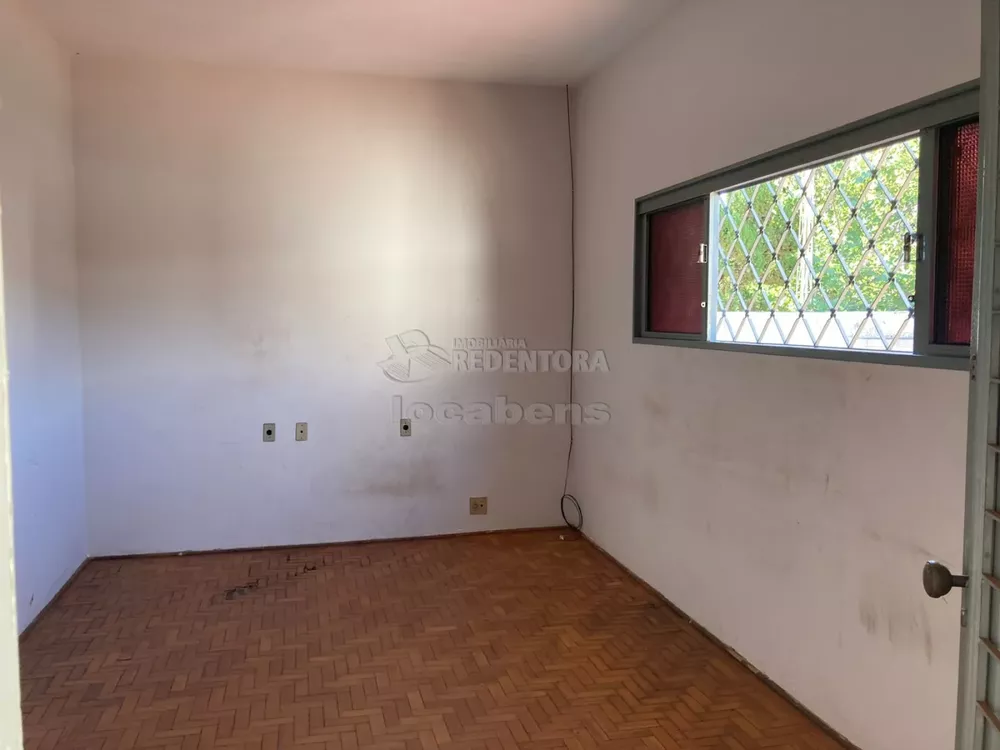 Casa à venda com 3 quartos, 176m² - Foto 4