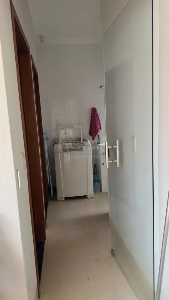 Casa à venda com 3 quartos, 250m² - Foto 4