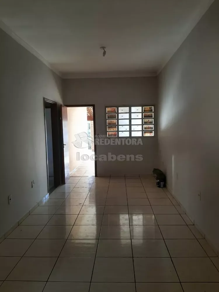 Casa à venda com 2 quartos, 178m² - Foto 4