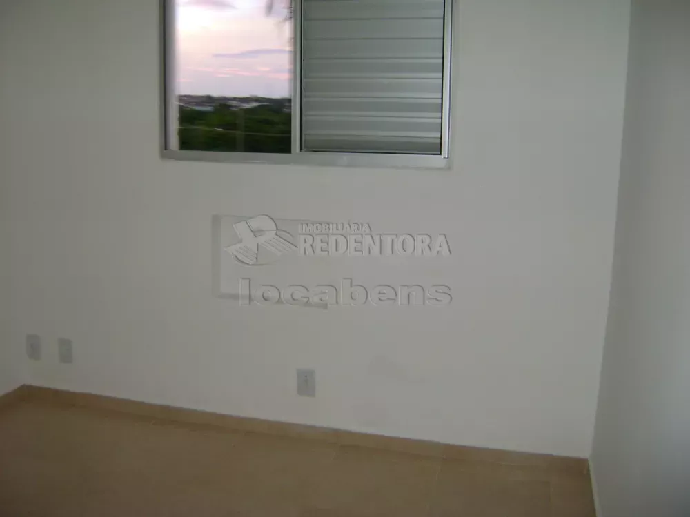 Apartamento para alugar com 2 quartos, 67m² - Foto 2