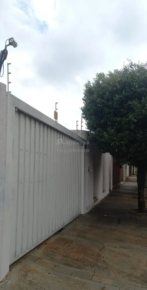 Casa, 4 quartos, 270 m² - Foto 2