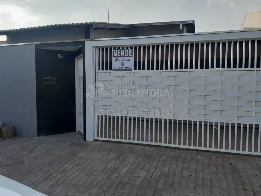 Casa à venda com 3 quartos, 140m² - Foto 1