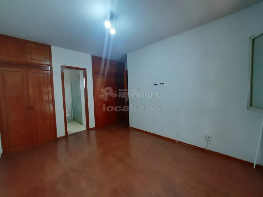 Apartamento para alugar com 4 quartos, 145m² - Foto 6