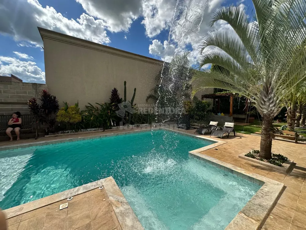 Casa de Condomínio à venda com 4 quartos, 362m² - Foto 4