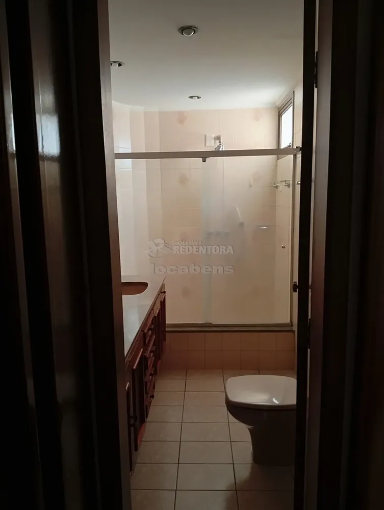 Apartamento, 3 quartos, 246 m² - Foto 2