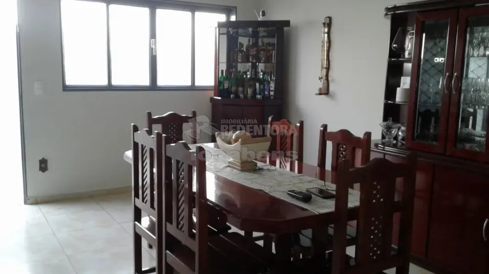 Casa, 3 quartos, 279 m² - Foto 1