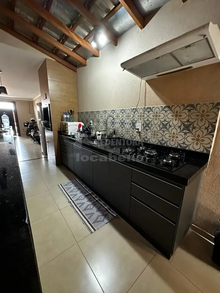 Sobrado, 3 quartos, 340 m² - Foto 2