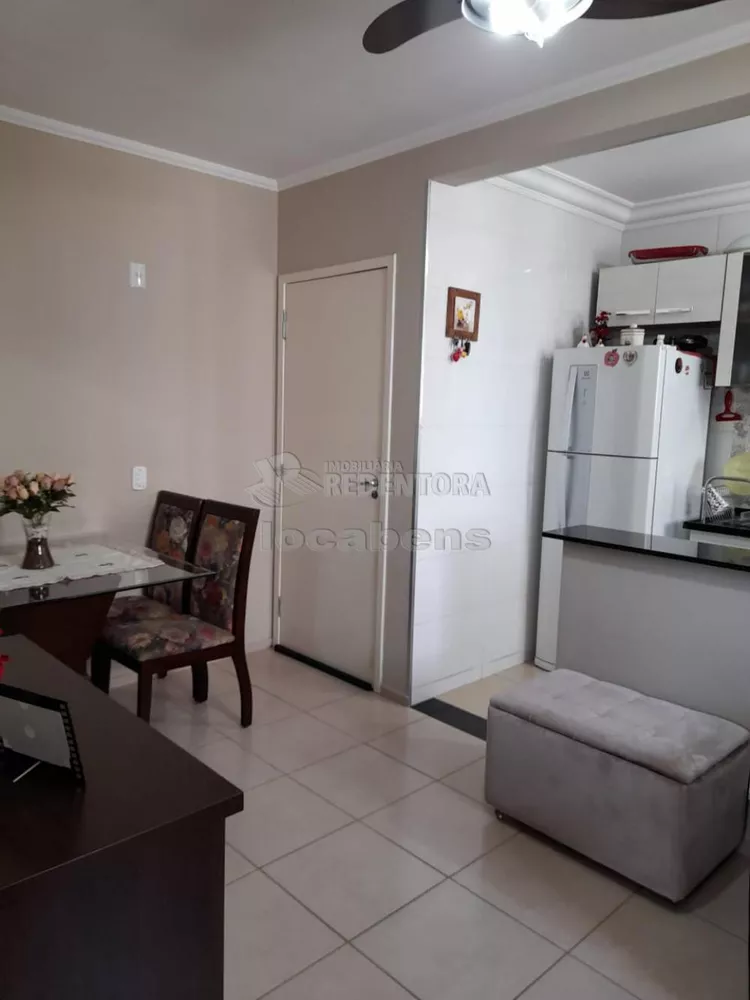 Apartamento à venda com 2 quartos, 50m² - Foto 1