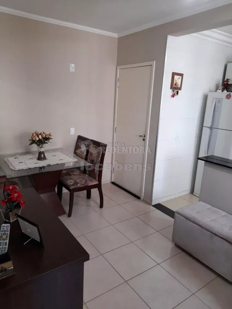 Apartamento à venda com 2 quartos, 50m² - Foto 4