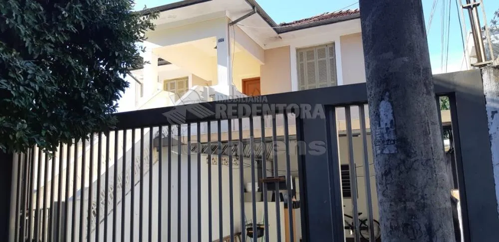 Sobrado, 3 quartos, 324 m² - Foto 1