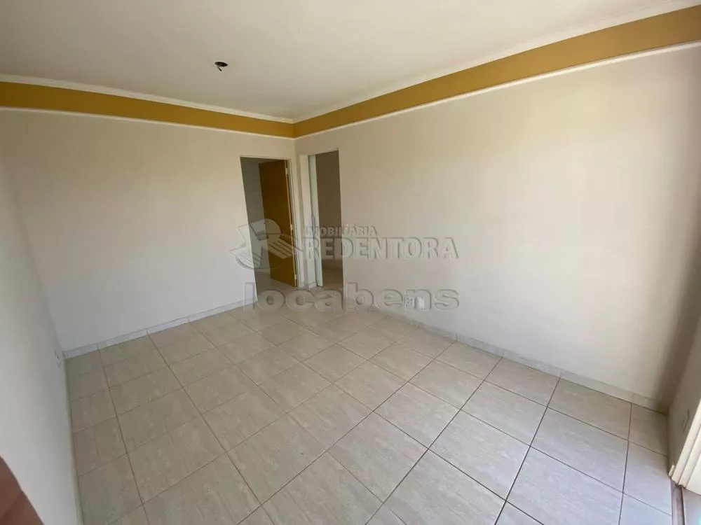 Apartamento à venda com 2 quartos, 68m² - Foto 1