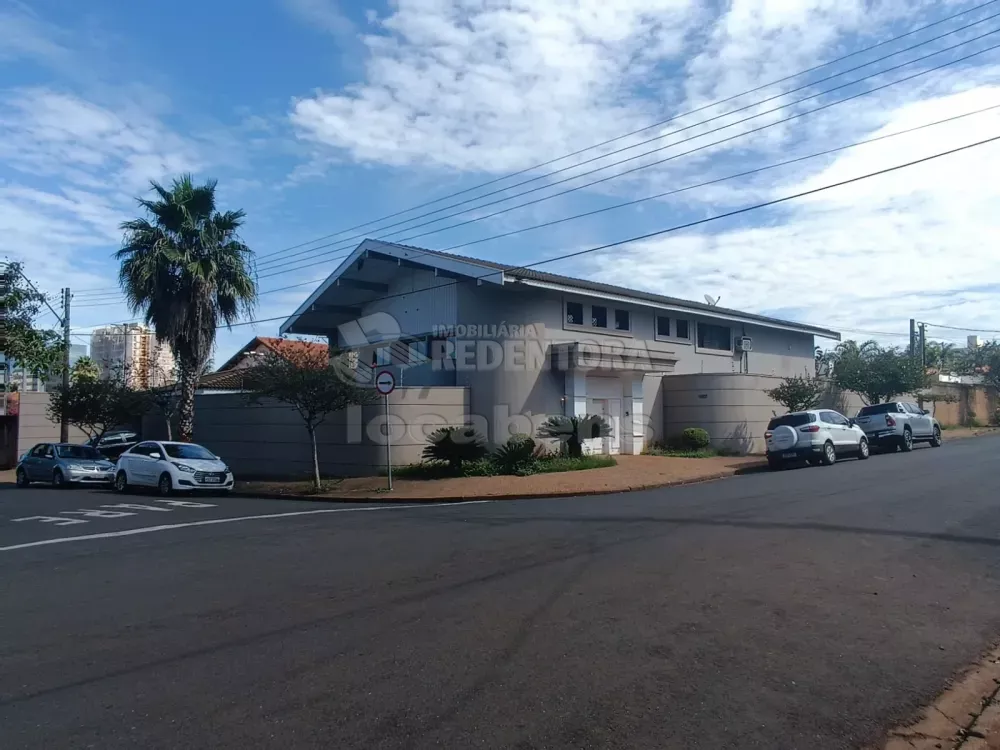 Prédio Inteiro para alugar, 929m² - Foto 1
