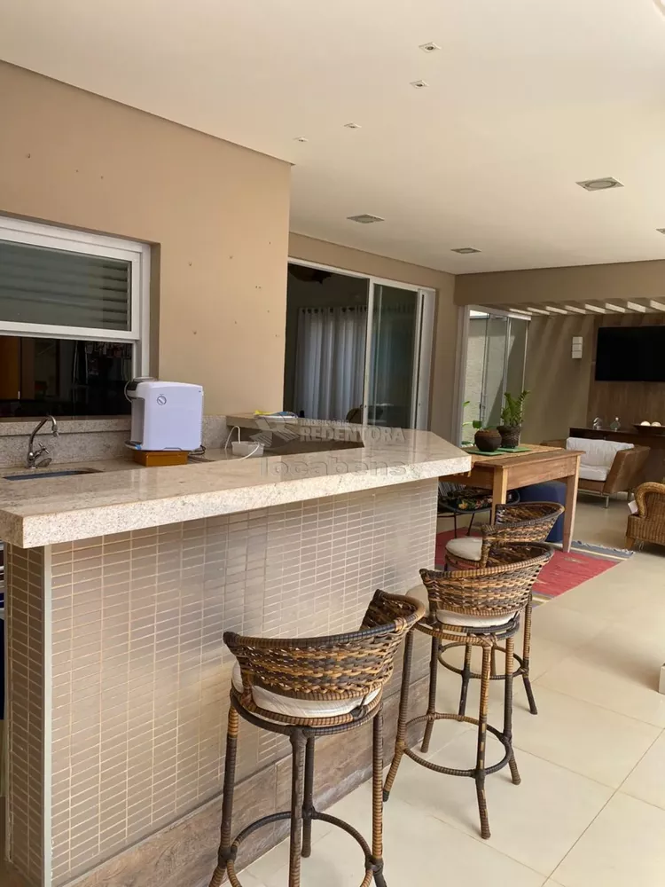Casa de Condomínio à venda com 3 quartos, 250m² - Foto 5