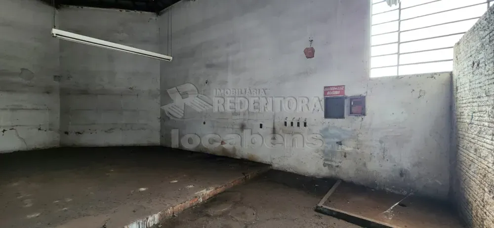 Prédio Inteiro - Foto 1