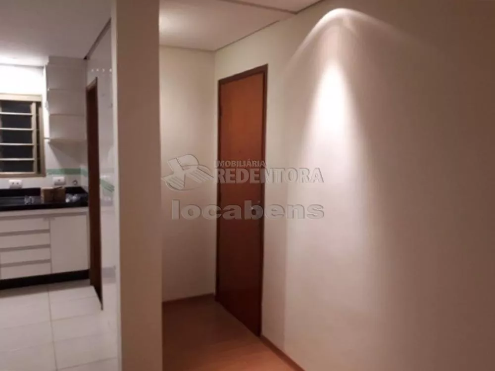 Apartamento à venda com 2 quartos, 65m² - Foto 4