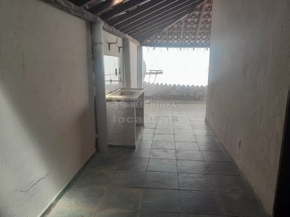 Casa à venda com 3 quartos, 350m² - Foto 4