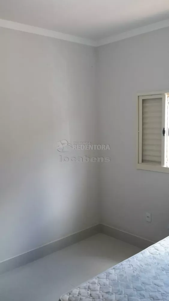 Casa à venda com 2 quartos, 60m² - Foto 4