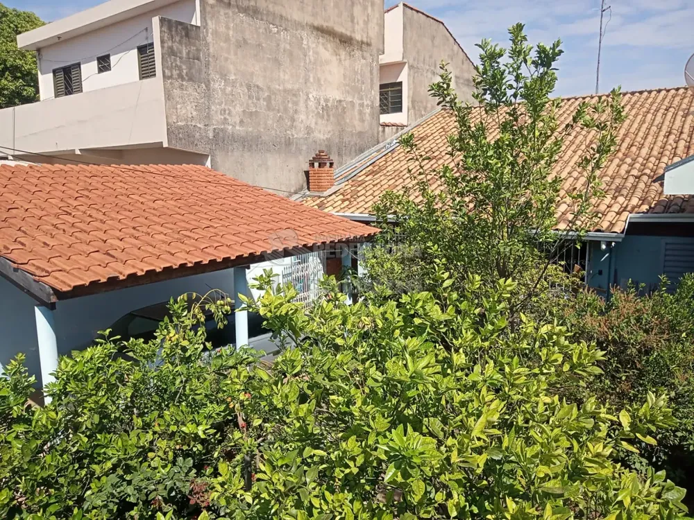 Casa, 4 quartos, 147 m² - Foto 1