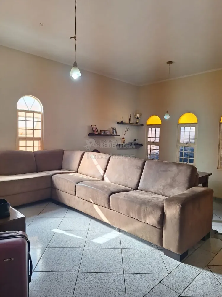 Casa, 3 quartos, 200 m² - Foto 1