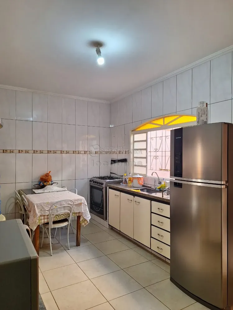 Casa, 3 quartos, 200 m² - Foto 2