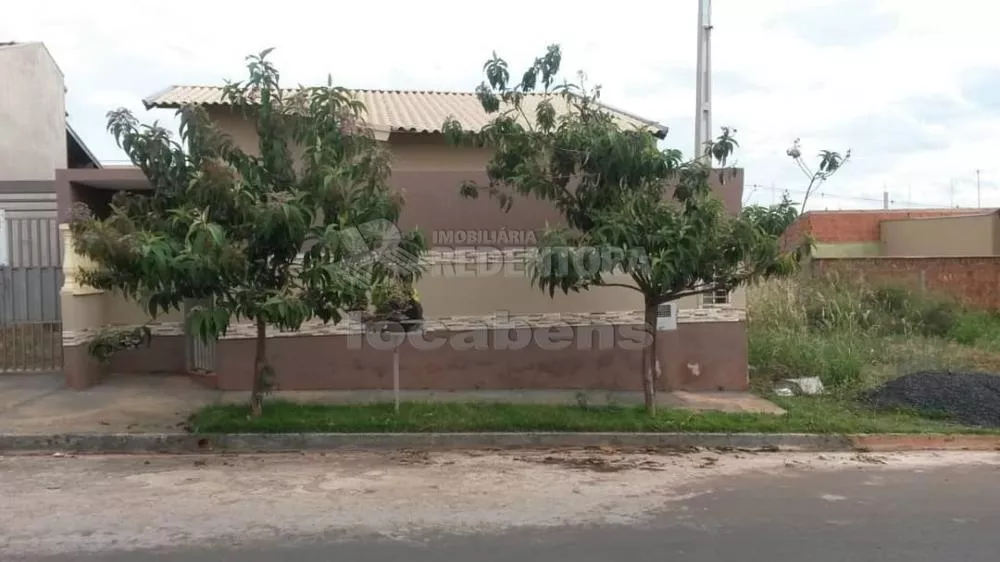 Casa à venda com 3 quartos, 70m² - Foto 4