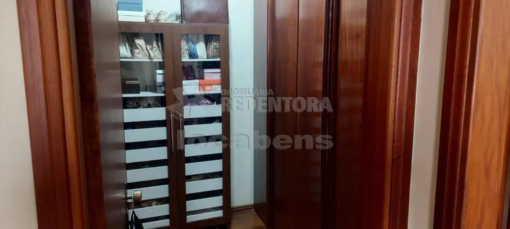 Casa à venda com 4 quartos, 380m² - Foto 17